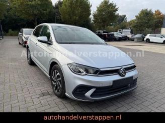 Coche accidentado Volkswagen Polo VI Life BUSINESS DSG 2022/7