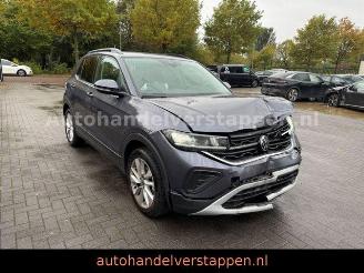 Damaged car Volkswagen T-Cross TSI 85 kW Life DSG 2024 2024/12