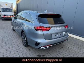 Kia Cee d Ceed Sportswagon Plug-in Hybrid Platinum Edition picture 7