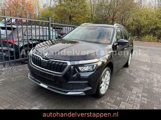 Vrakbiler auto Skoda Kamiq Ambition 1.0TSI Clever 81KW 2022/12