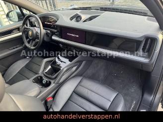 Porsche Cayenne E-Hybrid Exclusive Design Matric ACC picture 17