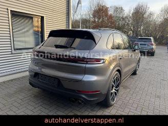 Auto incidentate Porsche Cayenne E-Hybrid Exclusive Design Matric ACC 2024/5