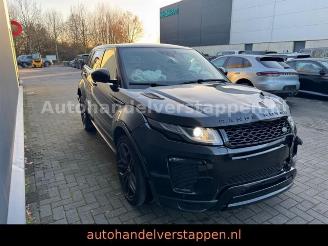 Damaged car Land Rover Range Rover Evoque HSE Dynamic 132KW 2017/4