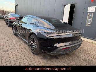 Vrakbiler auto Porsche Taycan 350KW Panorama-Glasdach Leder 20zoll 2021/10