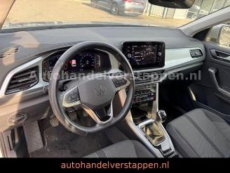 Volkswagen T-Roc Life 1.5TSI 110KW Facelift picture 23
