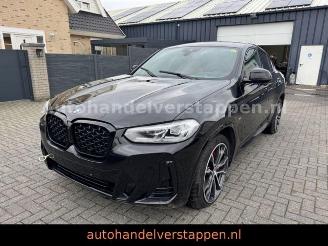 krockskadad bil auto BMW X4 xDrive20i M Sport 2022/7