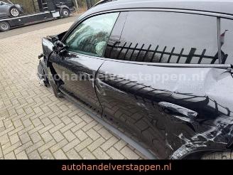 Porsche Taycan Sport Turismo Matrix Sport-Chrono-Paket picture 17