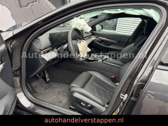 BMW i5 Touring 40 eDrive M Sport 250KW AHK Harman picture 30