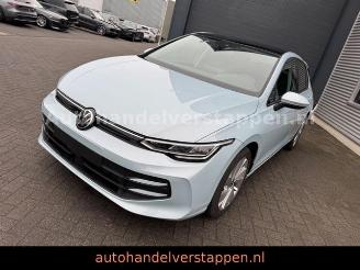 Damaged car Volkswagen Golf 8.5 Lim. 1.5 TSI 85 kW Life Panorama 2025/5