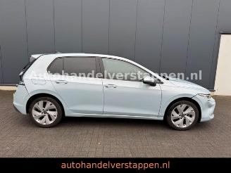 Volkswagen Golf 8.5 Lim. 1.5 TSI 85 kW Life Panorama picture 3