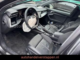 Audi A3 Limousine 30 TDI S line Aut. Leder Matrix picture 17