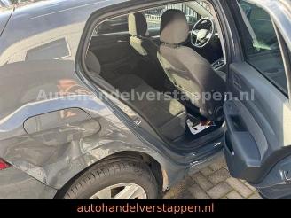 Volkswagen Golf VIII 2.0 SCR TDi Life Business Premium DSG picture 12