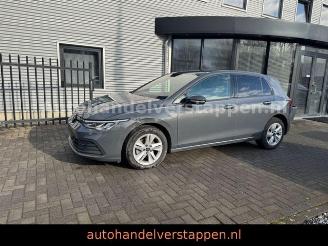 Auto incidentate Volkswagen Golf VIII 2.0 SCR TDi Life Business Premium DSG 2024/8