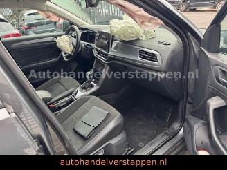 Volkswagen T-Roc Style DSG Panorama LED IQ NAVI picture 17