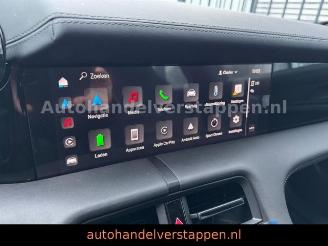 Porsche Taycan Sport Turismo Sport-Chrono-Paket picture 18