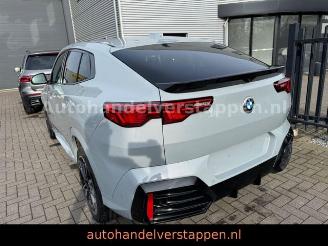 BMW X2 20i sDrive M Sport Pano HUD LED VOLL picture 3