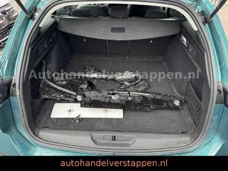 Peugeot 308 III SW Active Pack 1.5HDI 96KW picture 17