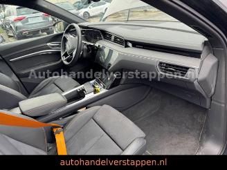 Audi E-tron 55 Quattro S line 3× 300KW picture 15