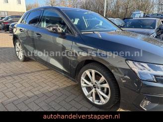 Audi A3 Sportback 30 TFSI Automatik Navi CAM picture 2
