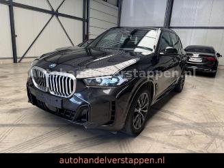 skadebil auto BMW X5 50e xDrive M Sportpaket Airmatic 2024/6