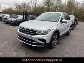 damaged passenger cars Volkswagen Tiguan Elegance eHybrid Panorama 2021/4