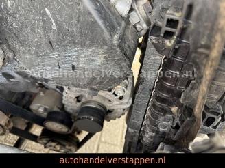 Volkswagen Crafter Kasten 35 Trendline mittellang Hoch picture 12