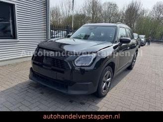 krockskadad bil auto Mini Countryman C Classic Trim S 115KW AUTO 2024/11