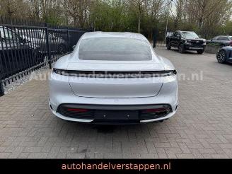 Porsche Taycan Sport 93KWH Sport-Design-Paket picture 10
