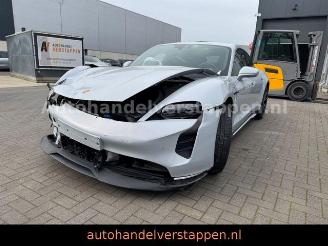 Porsche Taycan Sport 93KWH Sport-Design-Paket picture 6