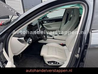 Porsche Panamera 4 E-Hybrid Sport-Chrono-Paket Facelift picture 19