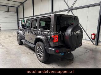 Jeep Wrangler Unlimited Plug-In Hybrid Sahara picture 7