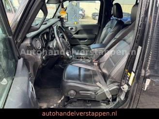 Jeep Gladiator Launch Edition 4WD Pick up picture 18