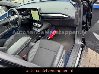 Renault Scenic E-TECH  220 Long Range Esprit Alpine picture 23