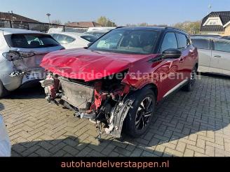 Peugeot 2008 e- - GT - 136PS Automatik Elixir Rood picture 4