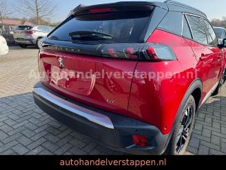 Peugeot 2008 e- - GT - 136PS Automatik Elixir Rood picture 6