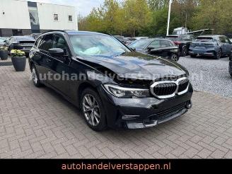 BMW 3-serie d Touring Sport Line 110KW Leder Navi LED picture 4