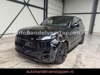 skadebil auto Land Rover Range Rover sport SE P460e Pano Meridian 2024/2