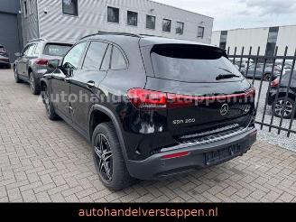 Unfallwagen Mercedes EQA 300 4Matic 168KW AMG SPORT 2023/9