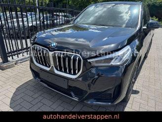 BMW X1 18d sDrive M Sportpaket Automaat picture 3