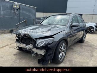 Unfallwagen Mercedes GLC 220 d 4Matic AMG Sport Pano 2018/9