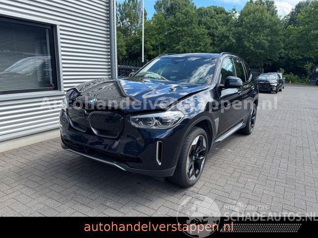 BMW iX3 Impressive 210KW Pano Harman Leder AHK VOLL