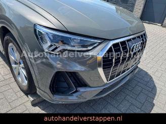 Audi Q3 35 TFSI S-Tronic S line Panorama picture 12