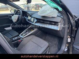 Audi A3 Limousine 30 TDI S-Line S-Tronic Matrix picture 16