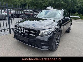 Schadeauto Mercedes GLC 220 d 4MATIC AMG Line Night paket Automatic 2017/12