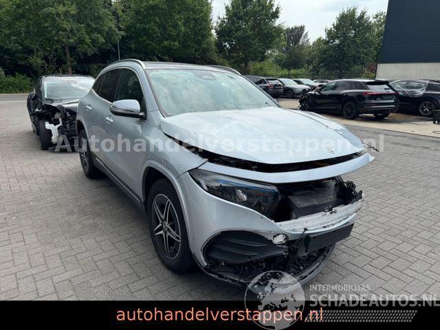 Mercedes EQA 300 4Matic 168KW AMG Sport Panorama
