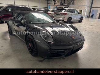 Schadeauto Porsche 911 TARGA 4 GTS -992- 353KW 2023/5