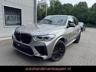 krockskadad bil auto BMW X5 M Competition 441KW Donington Grau 1hand 2021/4