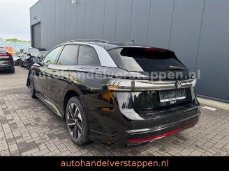 Unfallwagen Volkswagen ID.7 Tourer Pro S 210 kW 86KWH Pro Max 2025/12