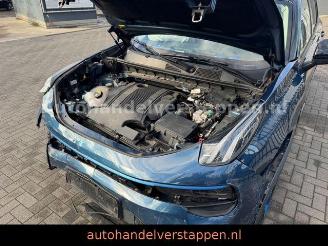 Lynk & Co 01 1.5 TD PHEV 192 kW Panorama LED picture 9