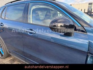 Lynk & Co 01 1.5 TD PHEV 192 kW Panorama LED picture 5